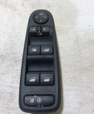 Citroen C4 Grand Picasso Electric window control switch 96639383ZD 016202001 21100901