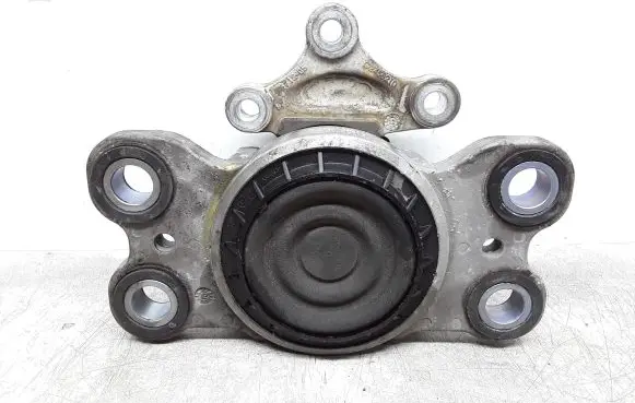 Volvo V60 Engine mount bracket 31262710