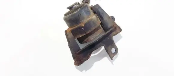 Engine mount bracket