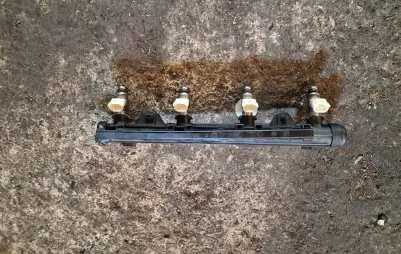 Fuel injectors set