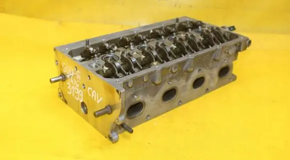 Volkswagen Golf VI Engine head 03C103358BA