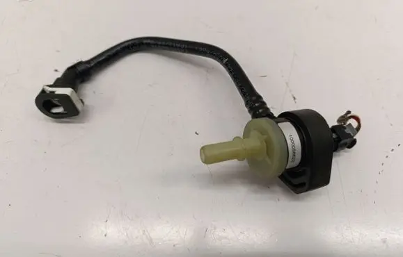 Mercedes-Benz A W177 Breather valve 