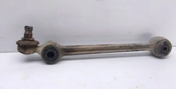 Volkswagen Polo II 86C 2F Front lower control arm/wishbone