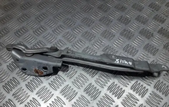 Audi A6 S6 C4 4A Tailgate/trunk/boot hinge 4a5827499a