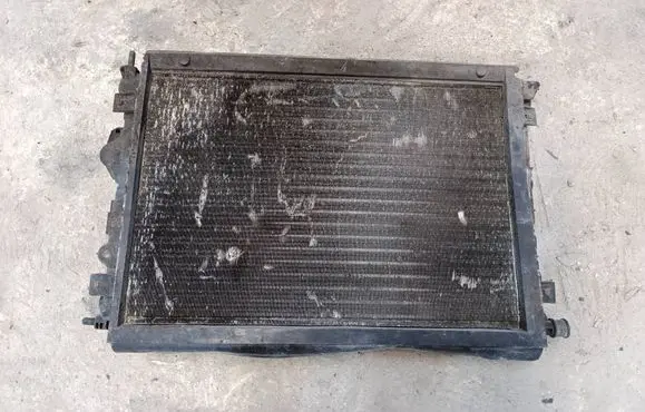 Coolant radiator