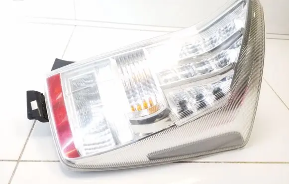 Toyota Prius (XW30) Rear/tail lights STANLEY4737