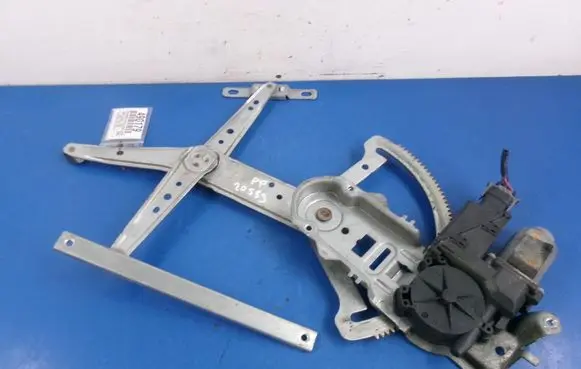 Opel Combo C Front door window regulator with motor