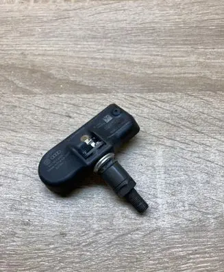Audi A6 S6 C6 4F Tire pressure sensor 1K0907255C
