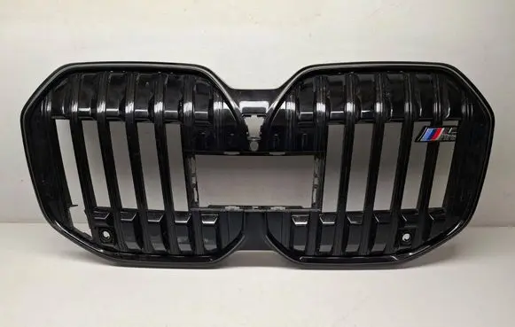 BMW 7 G70 Front bumper upper radiator grill 5A883A8 51135A883A8 L512492