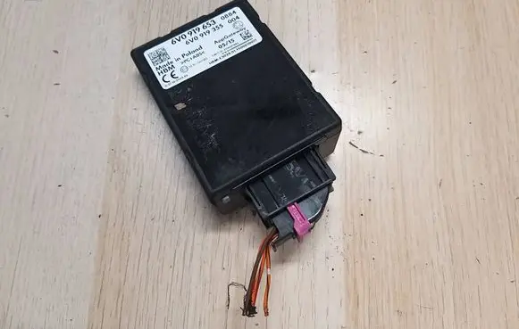 Phone control unit/module
