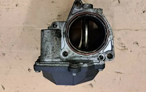 Volkswagen Caddy Throttle valve A2C53249824 03G1280636