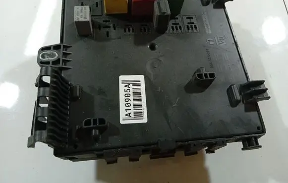 Opel Signum Fuse box set 532155009