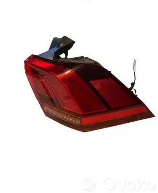 Volkswagen Tiguan Rear/tail lights 5NA945312