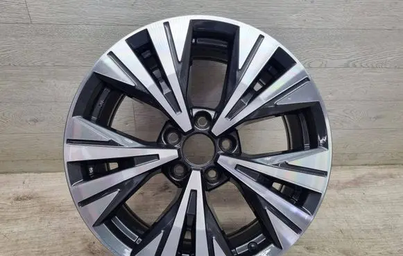 Nissan X-Trail T33 R18 alloy rim 6RA3A