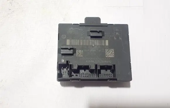 Audi A3 S3 8V Door control unit/module 5Q0959395E