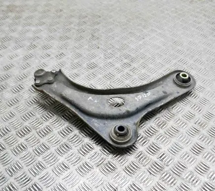 Peugeot 208 Front lower control arm/wishbone