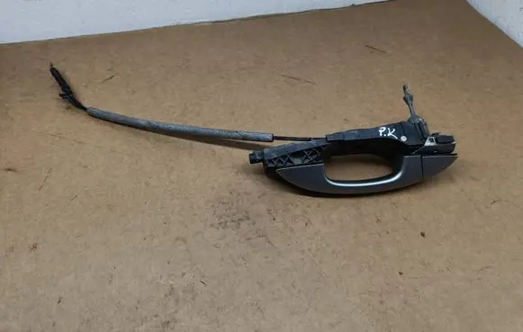 Volkswagen PASSAT B7 USA Front door exterior handle 5N0837017D 5N0837885H