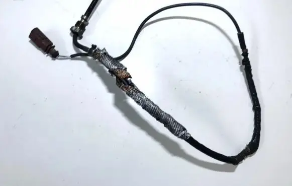 Audi A4 S4 B7 8E 8H Exhaust gas temperature sensor 8e0906088