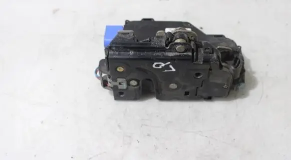 Seat Toledo III (5P) Front door lock