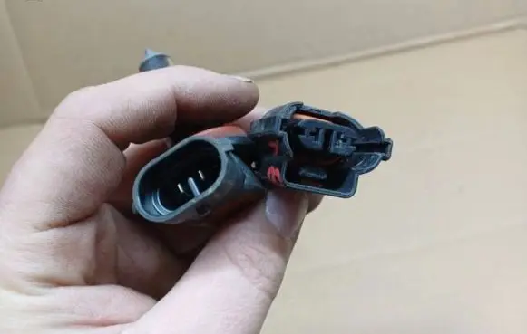 Audi A3 S3 8V ABS module connector plug 
