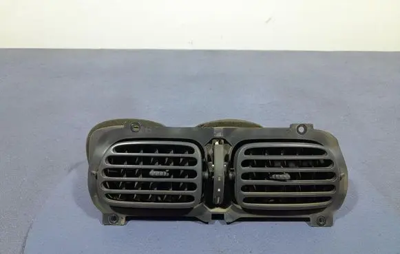 Renault Megane III Dashboard side air vent grill/cover trim