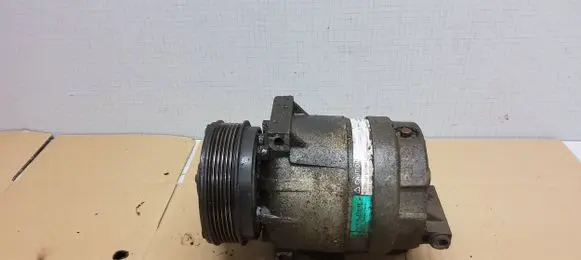 Opel Frontera B Air conditioning (A/C) compressor (pump) 24427890 031931840 51783368