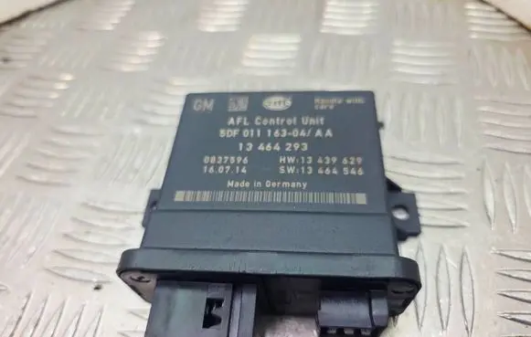 Opel Insignia A Light module LCM 13464293 5DF01116304 5DF01116304AA