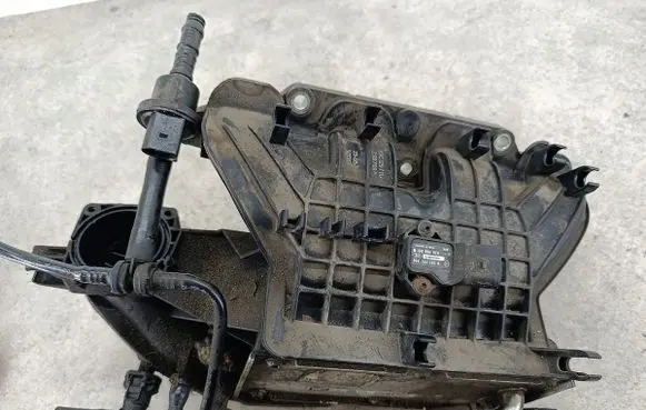 Skoda Octavia Mk2 (1Z) Intake manifold 