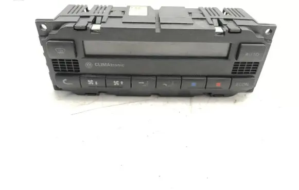 Volkswagen PASSAT B5.5 Climate control unit 3B1907044H 2400022303