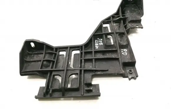 Headlight/headlamp mounting bracket