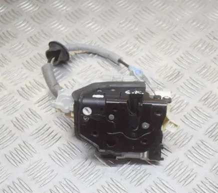 Audi A3 S3 8V Rear door lock 4G0839015C