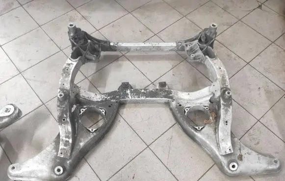 BMW 6 F12 F13 Front subframe 31112283903 4930139335