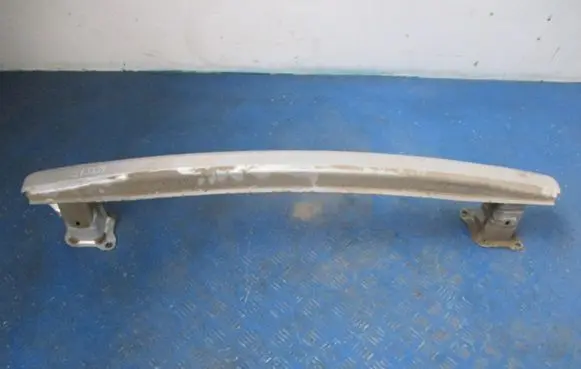 Skoda Fabia Mk2 (5J) Rear bumper support beam 