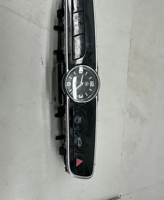 Mercedes-Benz E W213 Clock A2138272000
