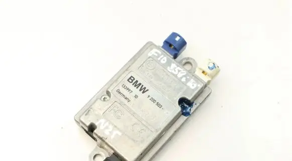 BMW 5 F10 F11 USB control unit 9200503 13399710