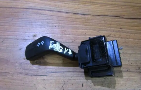 Ford Focus C-MAX Indicator stalk 17d346b 3m5t-13335-ad