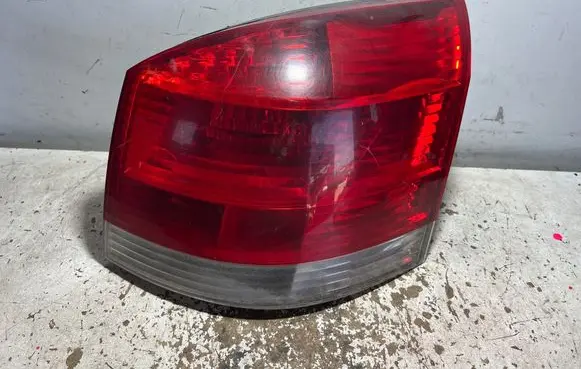 Opel Signum Rear/tail lights 377002 17022006 13159862
