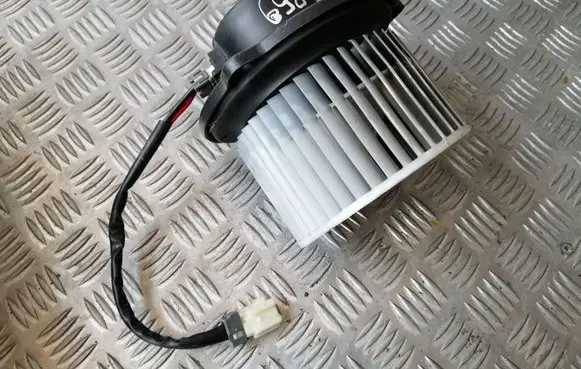 KIA Ceed Heater fan/blower F00S33F012