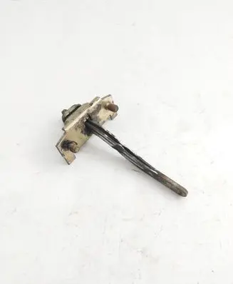 KIA Sportage Front door check strap stopper