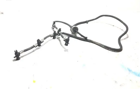 Audi A8 S8 D3 4E Fuel return line/hose 059218C