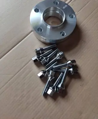 Audi A3 S3 8L Wheel spacers 