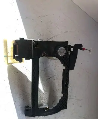 Front door exterior handle/bracket