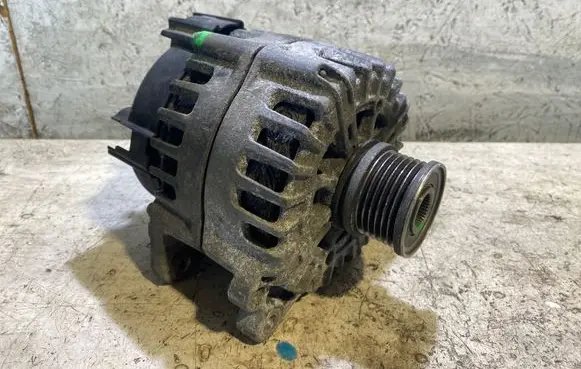 Audi A6 S6 C7 4G Generator/alternator 04L903017A 2619817A 114020167