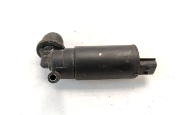 Toyota Avensis T220 Windscreen/windshield washer pump