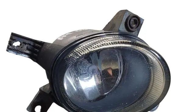 Audi A4 S4 B7 8E 8H Front fog light 8E0941700C 89210614