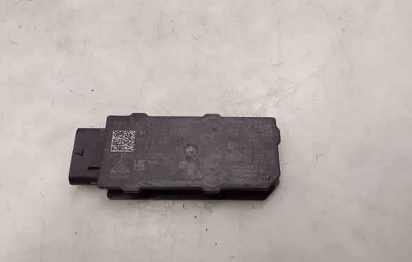 Volkswagen Tiguan Keyless system antenna 5WA962133G 5WA962133E