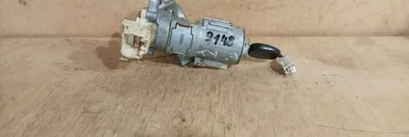 Toyota Yaris Ignition lock 45020521