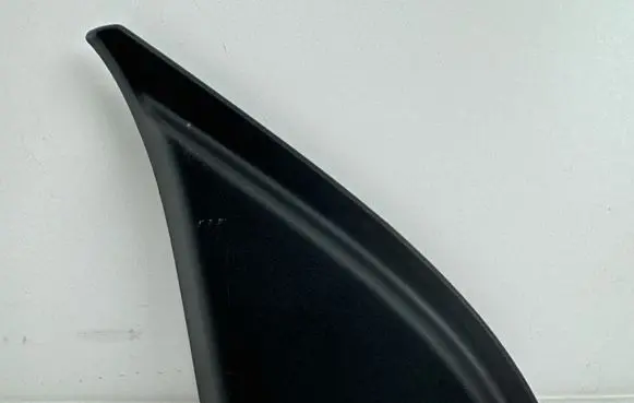 Fender end trim