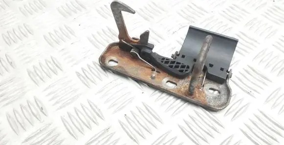 Volkswagen PASSAT B7 Engine bonnet/hood lock/latch loop/hook 3AA823480
