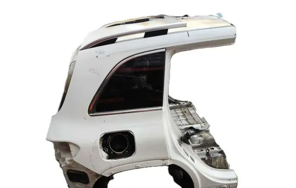 Mercedes-Benz EQB Rear quarter panel 